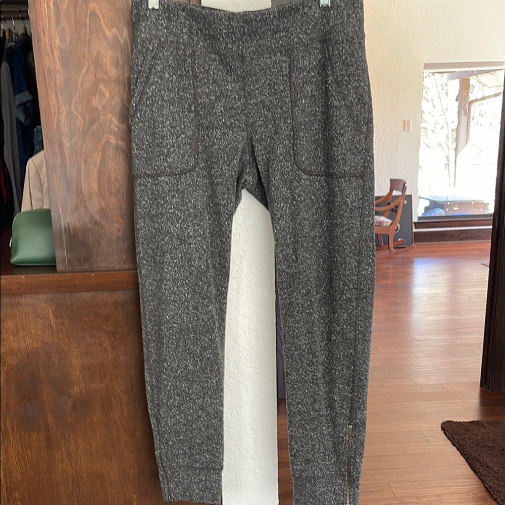 Cabi soft tweed knit joggers